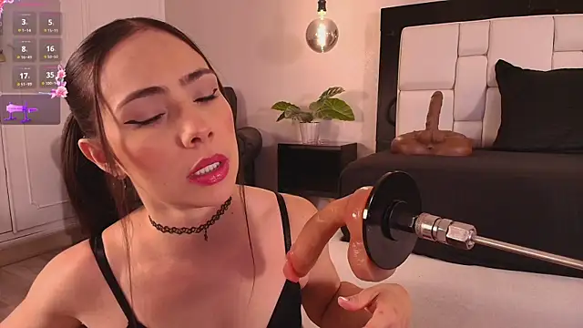 Mia gag  online show from 07-22-26, 11:24