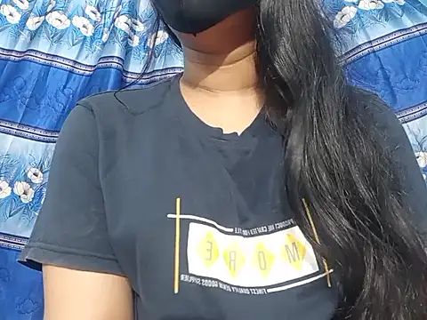 Snapshot of Emma_4433 chatting on 03-10-26, 07:41 Emma 4433 online show from 03-10-26, 07:41