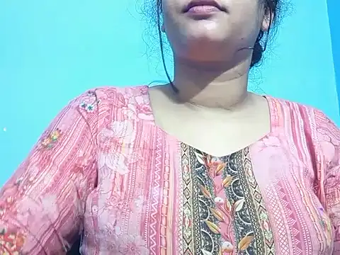 Emma 4433 online show from 03-31-26, 09:32