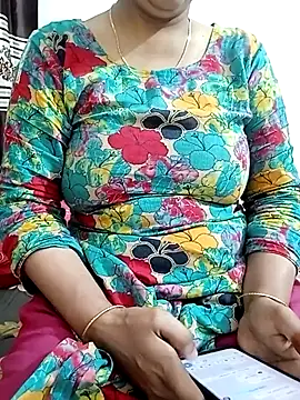 Miss-Akhi5500 online show from 03-19-26, 12:14