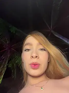 Isabella gaviria online show from 03-18-26, 01:20