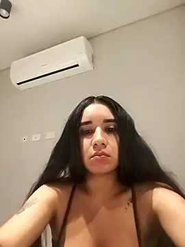 Snapshot of Dayasweet23 chatting on 03-10-26, 08:14 Dayasweet23 online show from 03-10-26, 08:14