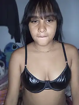 Snapshot of Cofisexy chatting on 03-14-26, 04:34 Cofisexy online show from 03-14-26, 04:34