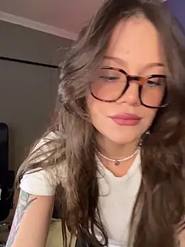 Snapshot of Tallulah_Kinky chatting on 05-29-26, 07:45 Tallulah Kinky online show from 05-29-26, 07:45