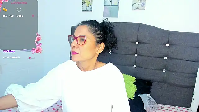 Antonella Rizzo01 online show from 06-09-26, 11:05