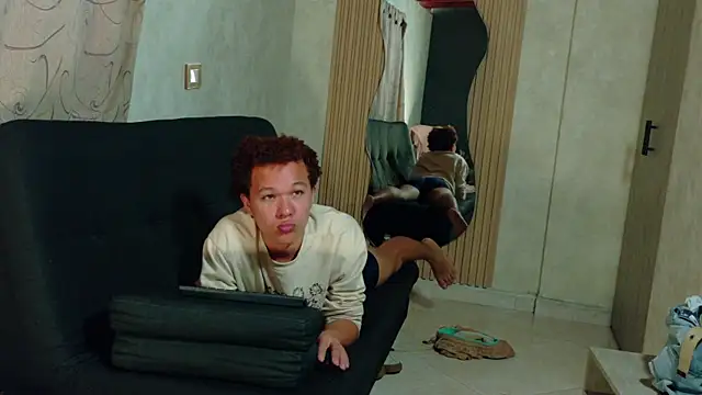 Snapshot of Tony_Menendez_ chatting on 03-16-26, 01:59 Tony Menendez online show from 03-16-26, 01:59