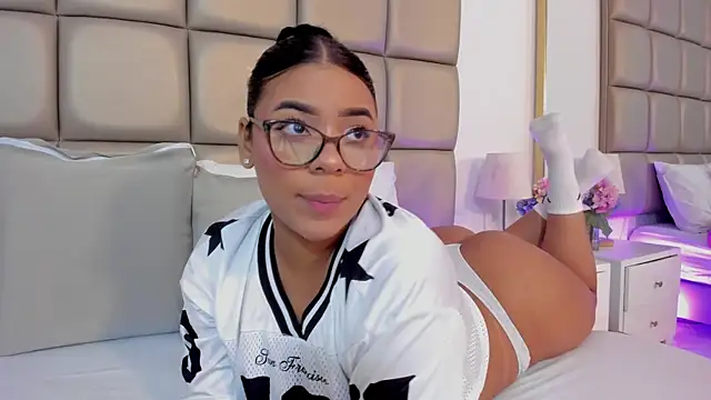 lilly williamss online show from 03-28-26, 03:28