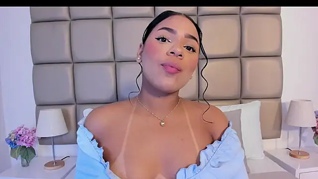 lilly williamss online show from 04-27-26, 03:26