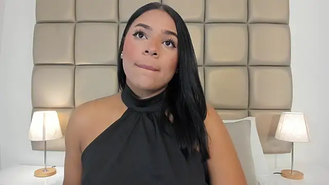 Snapshot of lilly_williamss chatting on 05-23-26, 03:12 lilly williamss online show from 05-23-26, 03:12