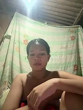 Snapshot of chinny1112 chatting on 07-10-26, 02:41 chinny1112 online show from 07-10-26, 02:41