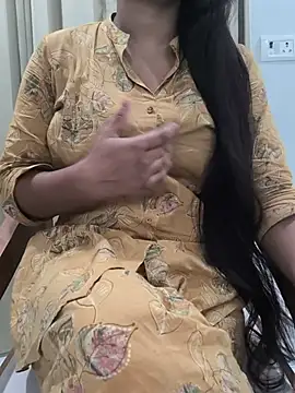 Snapshot of Jesmin_khan01 chatting on 07-14-26, 05:07 Jesmin khan01 online show from 07-14-26, 05:07
