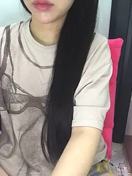 Snapshot of Nanasexy68 chatting on 03-20-26, 03:44 Nanasexy68 online show from 03-20-26, 03:44