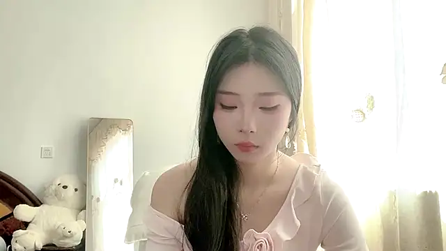 yiyibaby2026 online show from 04-20-26, 02:36