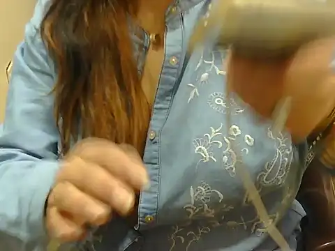 spicy Zara online show from 05-31-26, 06:42