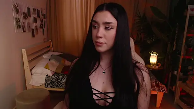 Snapshot of Winonna_Ryder chatting on 03-19-26, 07:45 Winonna Ryder online show from 03-19-26, 07:45