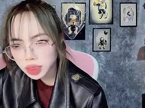 Snapshot of Felicity168 chatting on 03-11-26, 04:02 Felicity168 online show from 03-11-26, 04:02