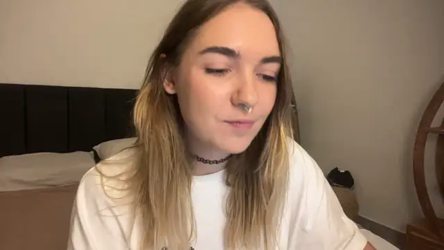 RoxyWet online show from 04-15-26, 01:29