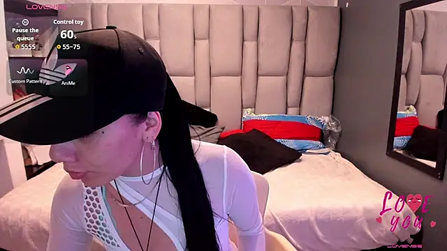 Abril Fox   online show from 06-07-26, 07:34
