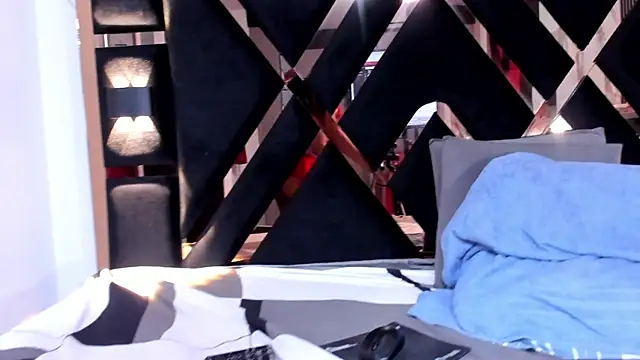 dajacatt online show from 03-31-26, 06:47