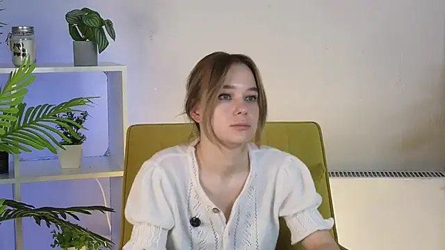 Snapshot of NobukoWinterberg chatting on 03-12-26, 04:24 NobukoWinterberg online show from 03-12-26, 04:24