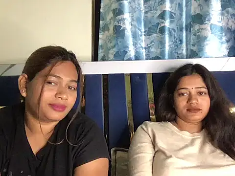 Snapshot of Holey_Coupon chatting on 03-11-26, 08:37 Holey Coupon online show from 03-11-26, 08:37