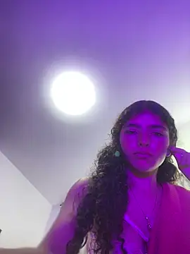 LINDA EF online show from 04-15-26, 01:07