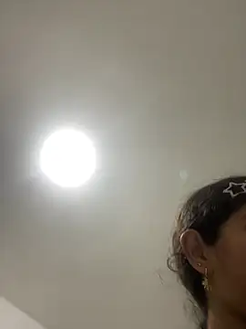 LINDA EF online show from 04-23-26, 01:02