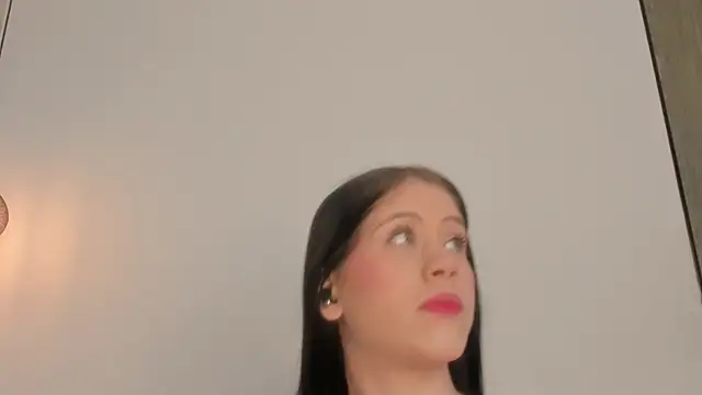 saraa joness  online show from 03-27-26, 07:35