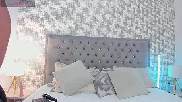 Alexa Wiild online show from 03-24-26, 11:37