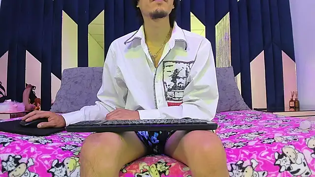 Snapshot of KikyoAndDrey chatting on 05-02-26, 03:17 KikyoAndDrey online show from 05-02-26, 03:17
