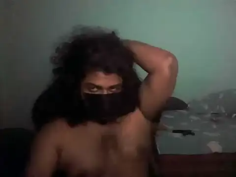 Snapshot of abhinaxx chatting on 03-11-26, 11:22 abhinaxx online show from 03-11-26, 11:22