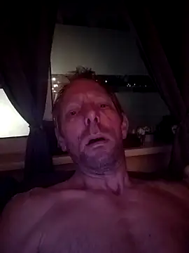 Snapshot of jongen_ehv chatting on 03-13-26, 03:46 jongen ehv online show from 03-13-26, 03:46