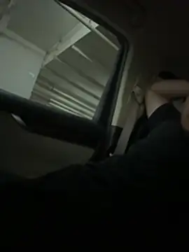 Snapshot of Cunzhangshibage02 chatting on 03-12-26, 03:01 Cunzhangshibage02 online show from 03-12-26, 03:01