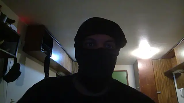 Snapshot of phantom-dick chatting on 03-12-26, 03:12 phantom-dick online show from 03-12-26, 03:12