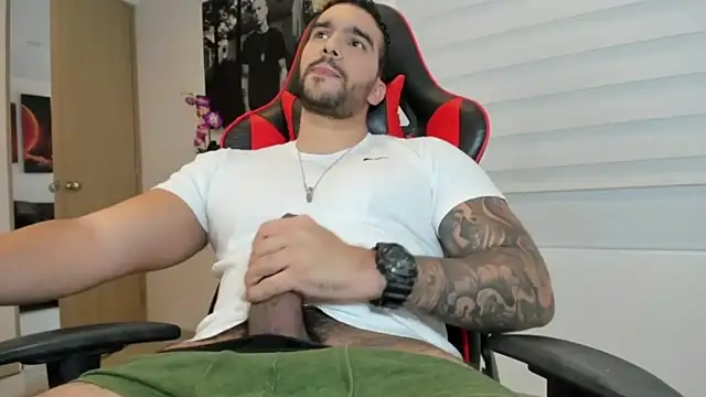 Snapshot of steven_greggx chatting on 03-17-26, 09:01 steven greggx online show from 03-17-26, 09:01