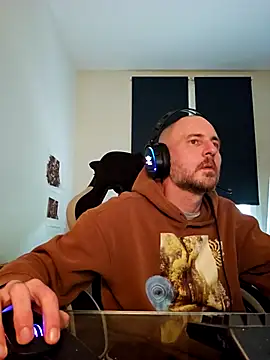 dufatcock online show from 05-11-26, 04:15