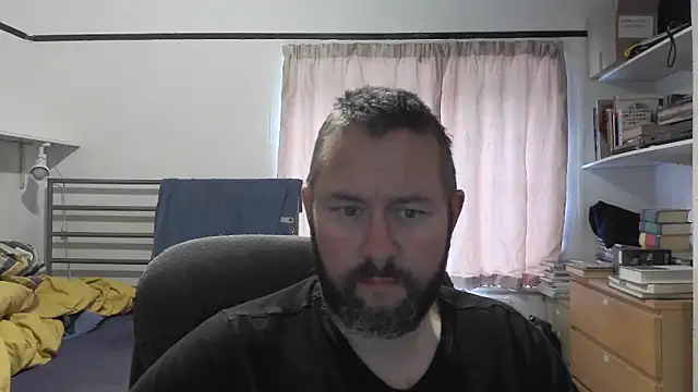 Snapshot of JobeySays chatting on 04-17-26, 05:16 JobeySays online show from 04-17-26, 05:16