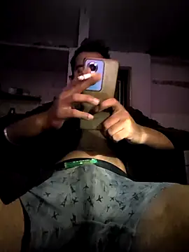 Snapshot of kaamdev111 chatting on 03-22-26, 01:25 kaamdev111 online show from 03-22-26, 01:25