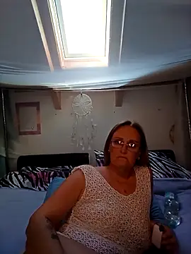 roxy 74 online show from 04-29-26, 08:40