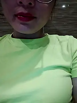 Snapshot of candy_flo chatting on 05-03-26, 06:41 candy flo online show from 05-03-26, 06:41
