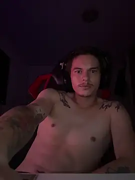 Snapshot of PKSH16 chatting on 03-12-26, 12:44 PKSH16 online show from 03-12-26, 12:44