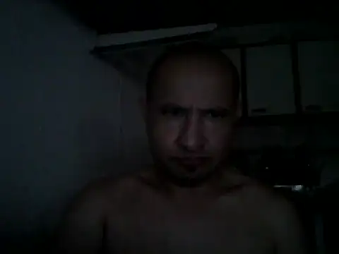 Snapshot of jhdiaz703 chatting on 03-18-26, 12:30 jhdiaz703 online show from 03-18-26, 12:30