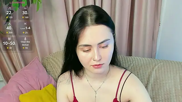 Snapshot of NoraLumi chatting on 05-16-26, 05:48 NoraLumi online show from 05-16-26, 05:48
