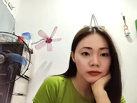 Snapshot of Stacyr chatting on 03-12-26, 03:40 Stacyr online show from 03-12-26, 03:40