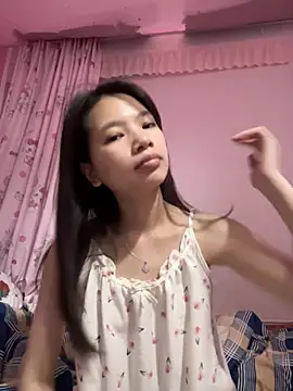 Drieevisexxx online show from 06-04-26, 03:34