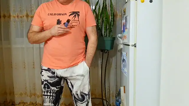 Snapshot of cactus9966 chatting on 03-13-26, 08:59 cactus9966 online show from 03-13-26, 08:59