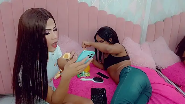 Snapshot of bri_ari_sex chatting on 03-16-26, 04:22 bri ari sex online show from 03-16-26, 04:22