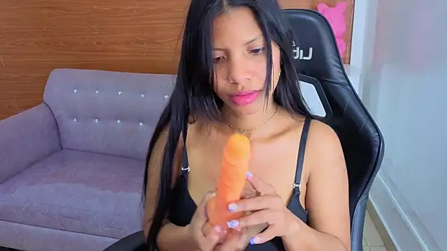 emily smith t online show from 05-22-26, 01:02
