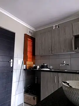 Snapshot of Thotyk chatting on 03-20-26, 10:42 Thotyk online show from 03-20-26, 10:42