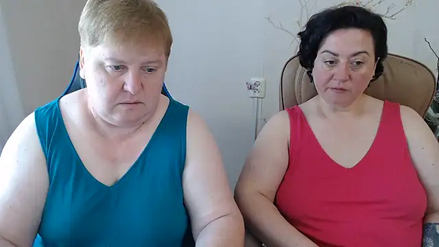 Lindy-Jeanie online show from 06-18-26, 08:25